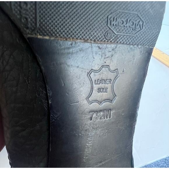 Tory Burch Black Pebbled Leather Back Zip Low Gold Heel Chelsea Ankle Boots 7.5 - Picture 10 of 10